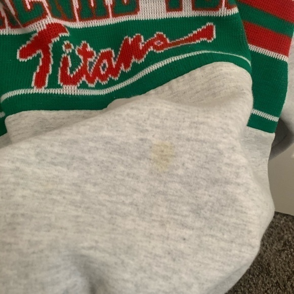 VTG VARSITY inspired crewneck - Picture 2 of 4